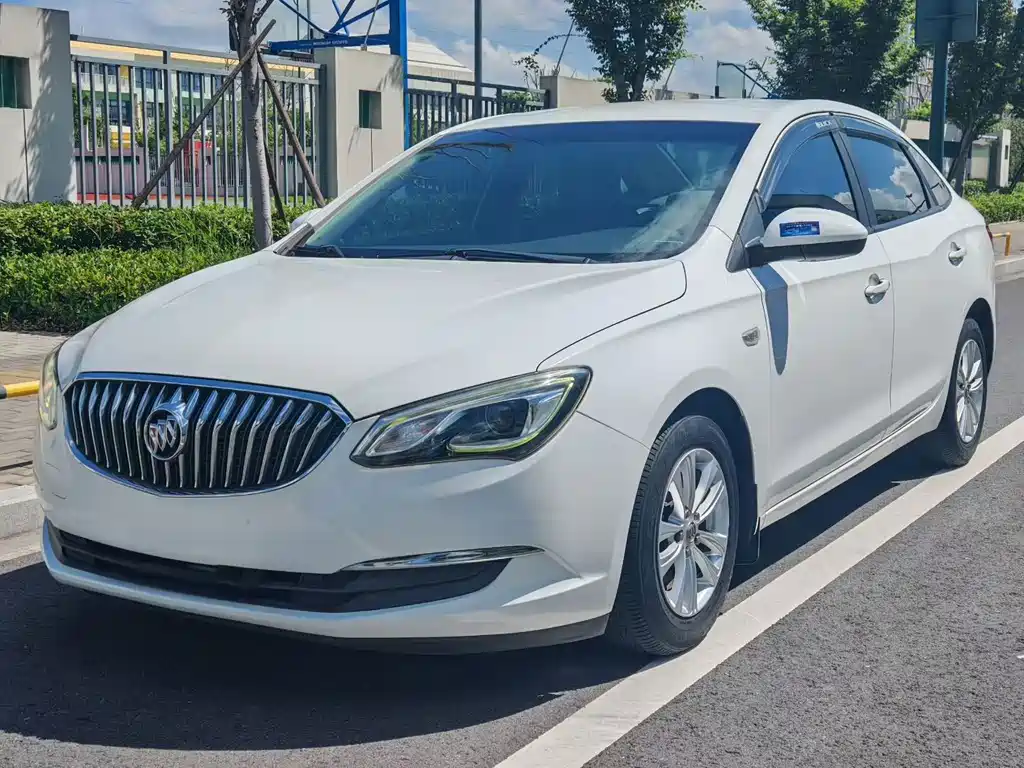 Buick Excelle — миниатюра 3