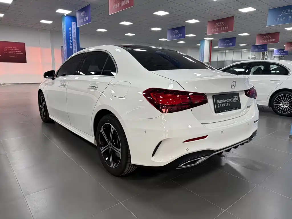 MERCEDES-BENZ A CLASS