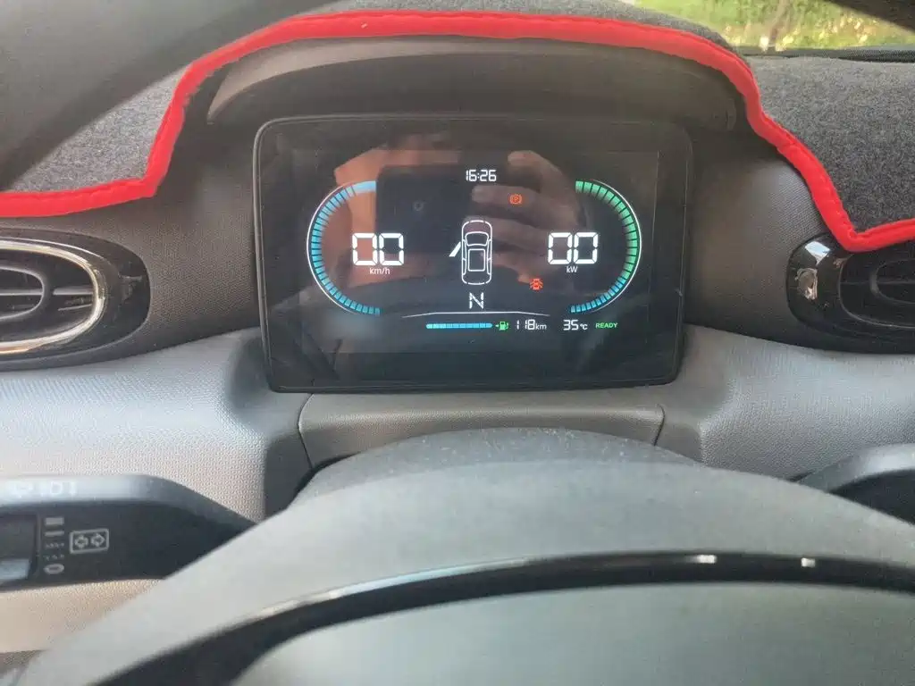 Leapmotor Leapmotor T03 — миниатюра 4