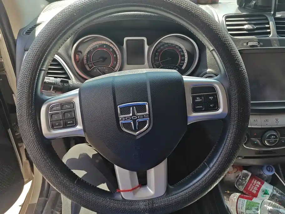 Dodge Journey — миниатюра 15