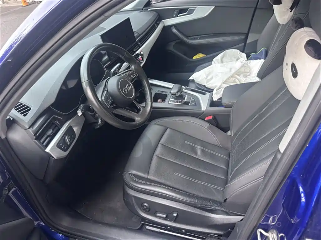 Audi A4L — миниатюра 2
