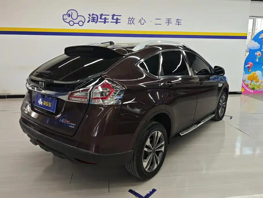 Luxgen U6 — миниатюра 3