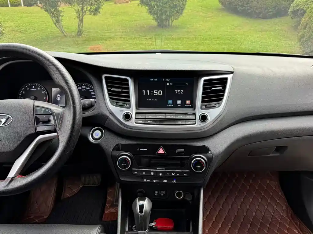 Hyundai Tucson — миниатюра 18