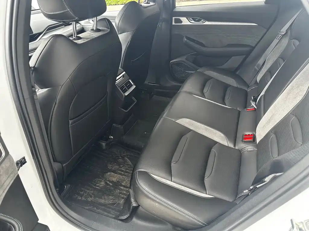 Geely Xingrui — миниатюра 8