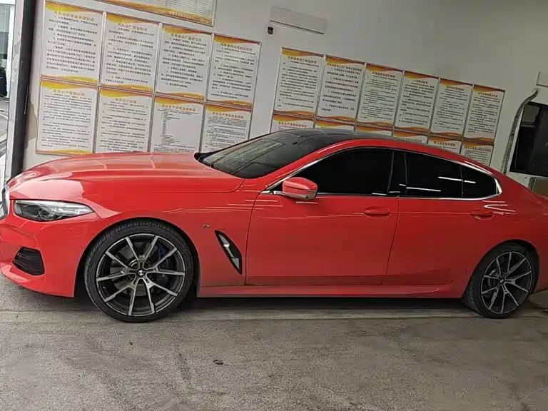 BMW 8 Series