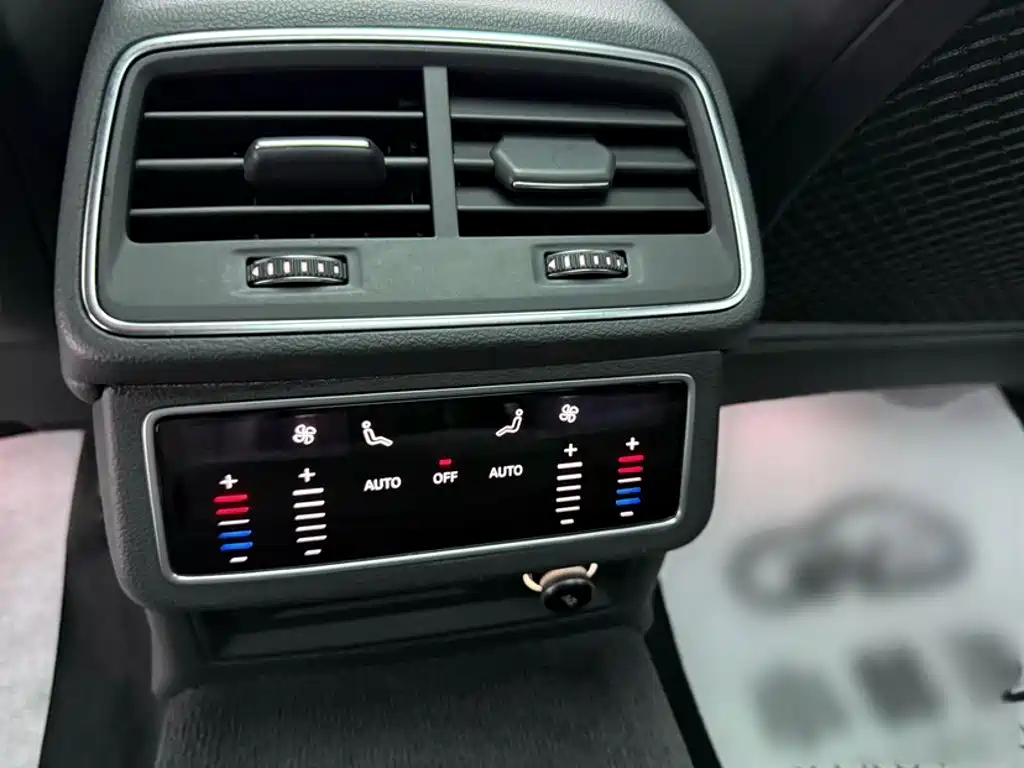 Audi A6L — миниатюра 15