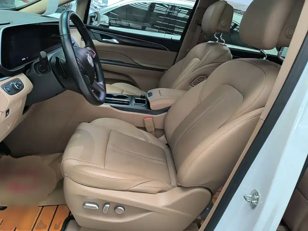 Buick GL8 — миниатюра 15