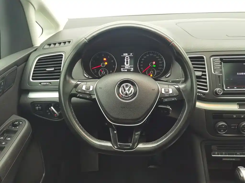 Volkswagen Sharan — миниатюра 11