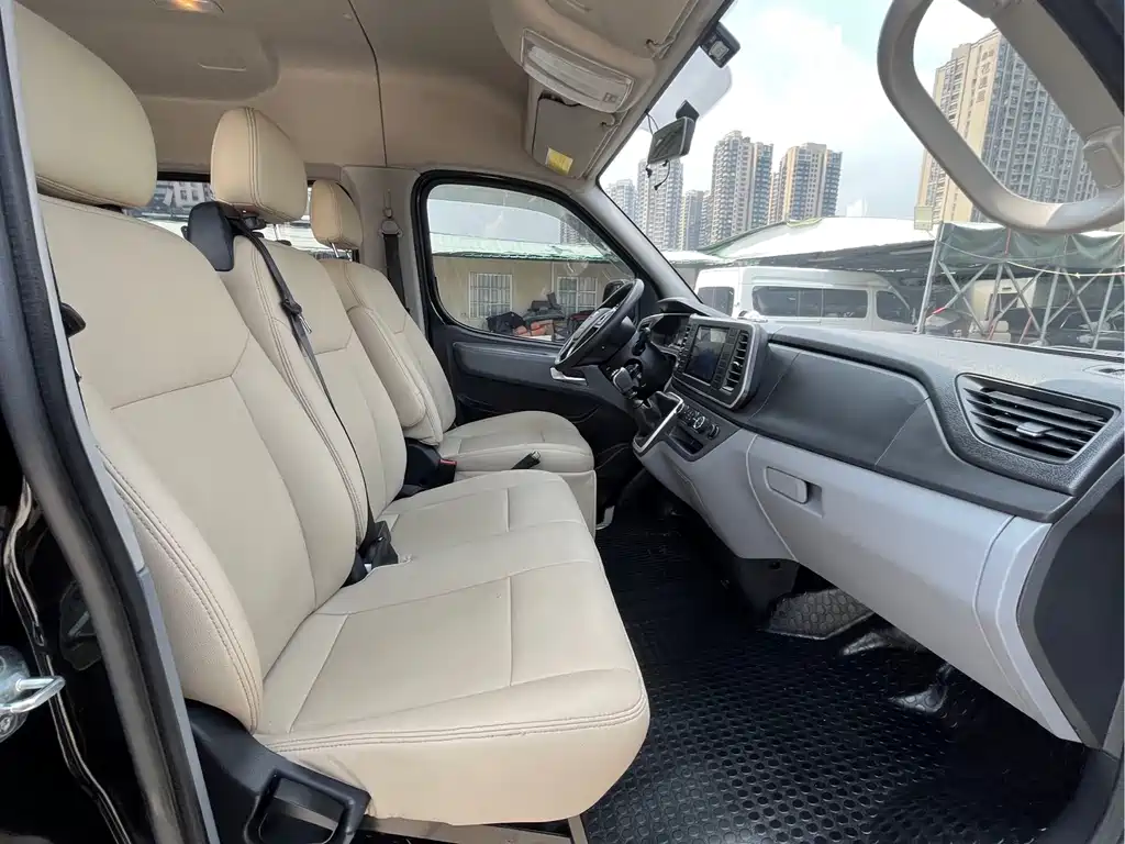 MAXUS V80 — миниатюра 9