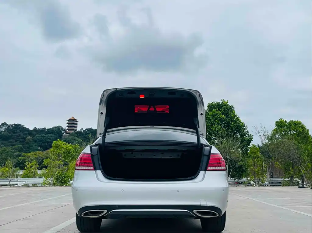 Mercedes-Benz E-Class E 2015 E 180 L
