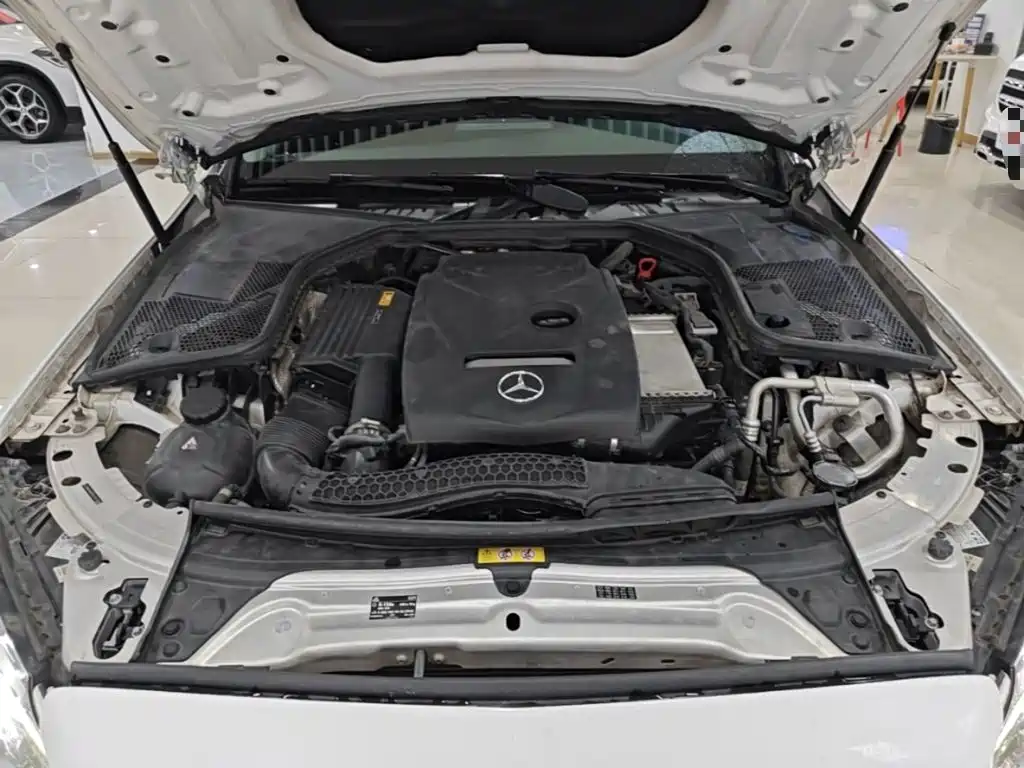 Mercedes-Benz C-Class — миниатюра 20