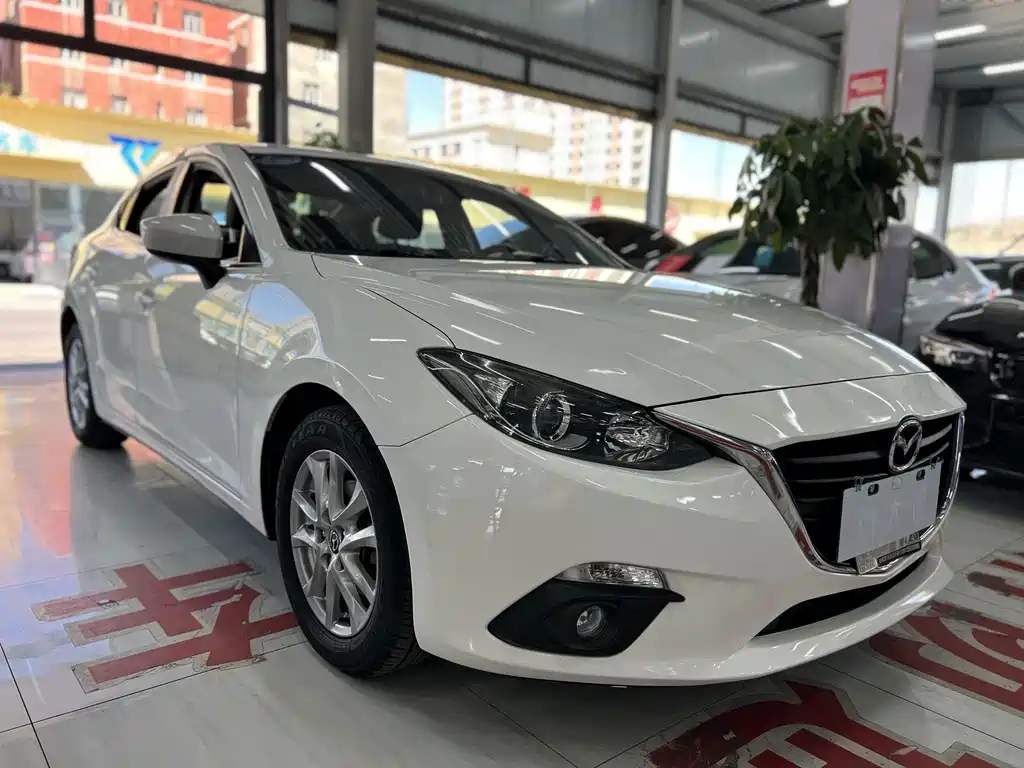 Mazda 3 Axela — миниатюра 3