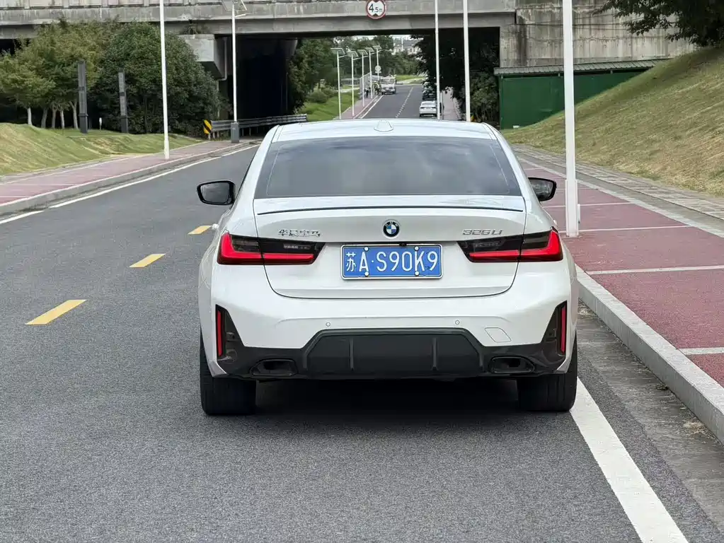 BMW 3 Series — миниатюра 5