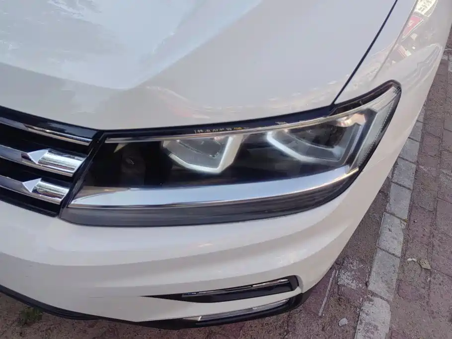 Volkswagen Tiguan L — миниатюра 5