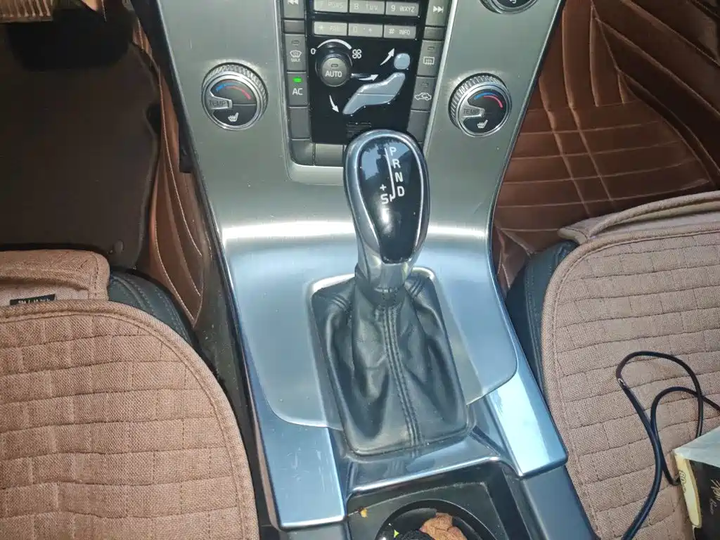 Volvo S60 — миниатюра 10