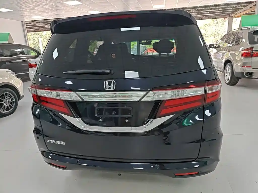 Honda Odyssey — миниатюра 6