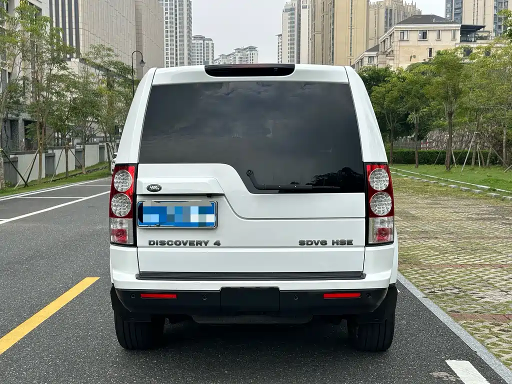 Land Rover Discovery — миниатюра 8