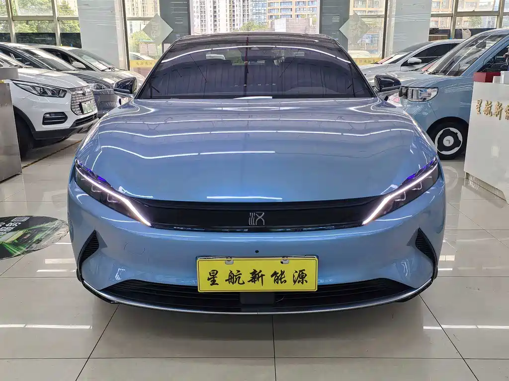 BYD Han — миниатюра 2