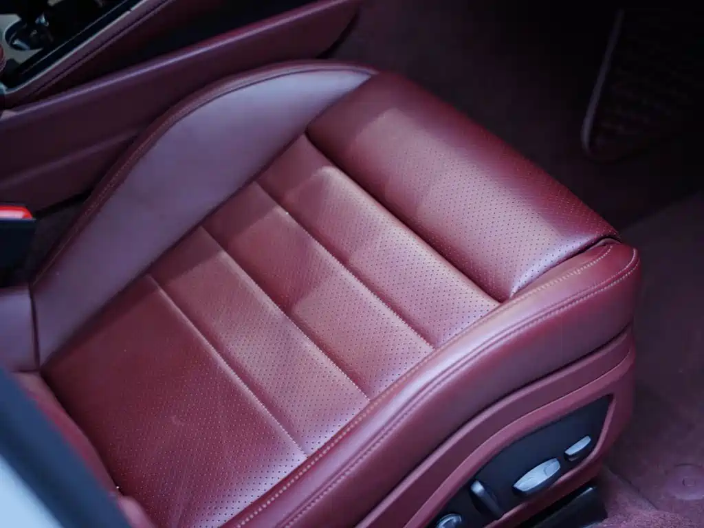 Porsche Panamera — миниатюра 29