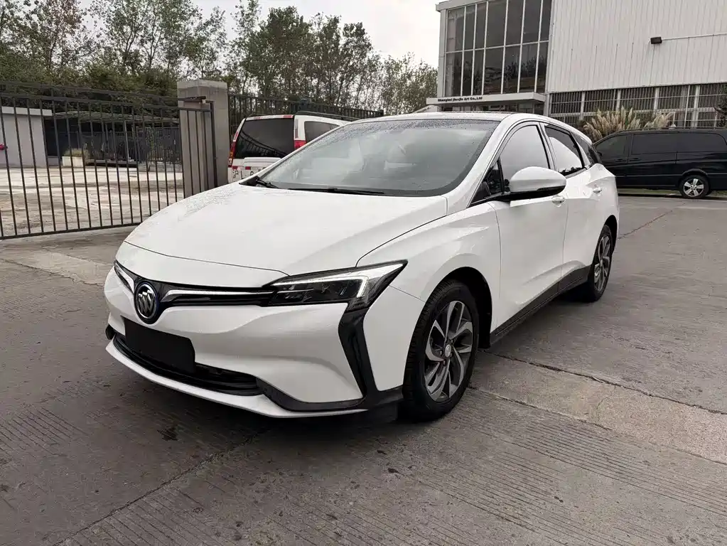 Buick Velite 6