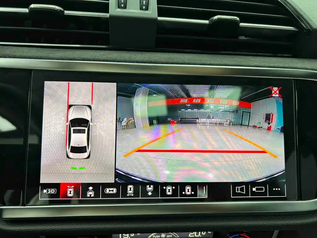 Audi Q3 — миниатюра 12