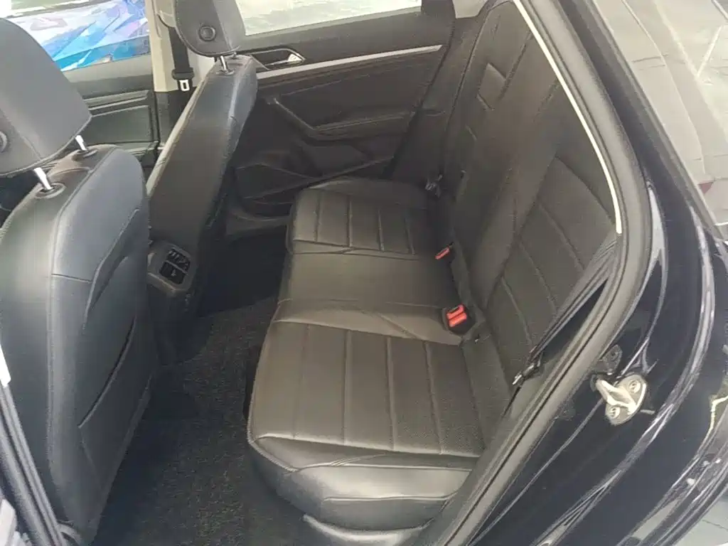 Volkswagen Lavida — миниатюра 17