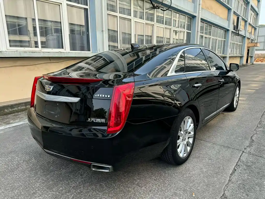 Cadillac XTS — миниатюра 8