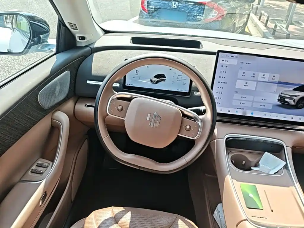 Leapmotor Leapmotor C11 — миниатюра 11