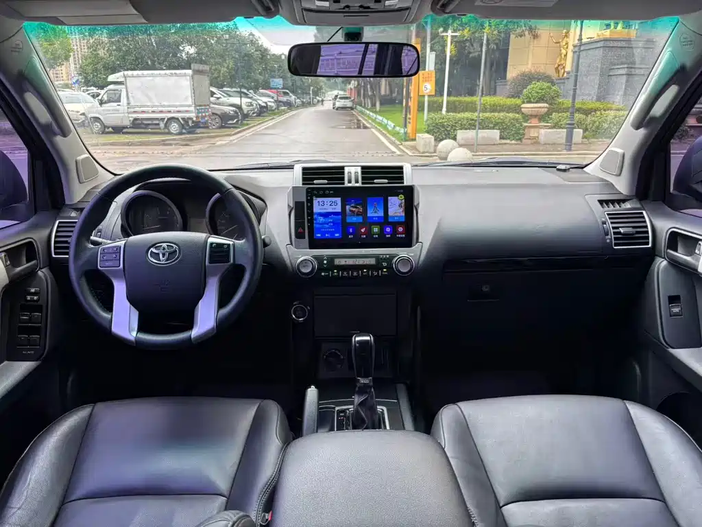 Toyota Prado — миниатюра 9