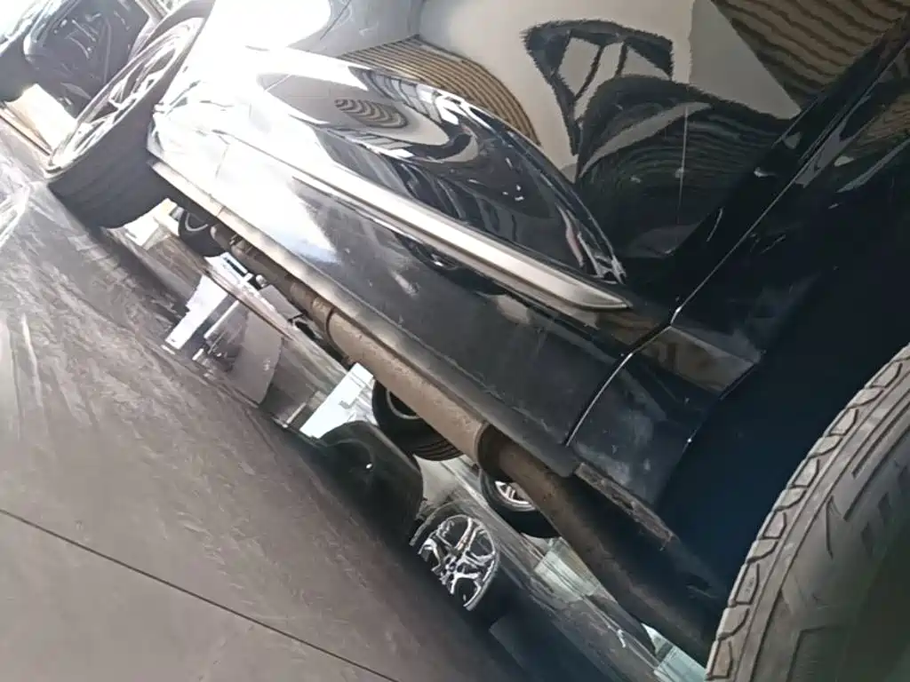 Hongqi Hongqi HS3 PHEV — миниатюра 21