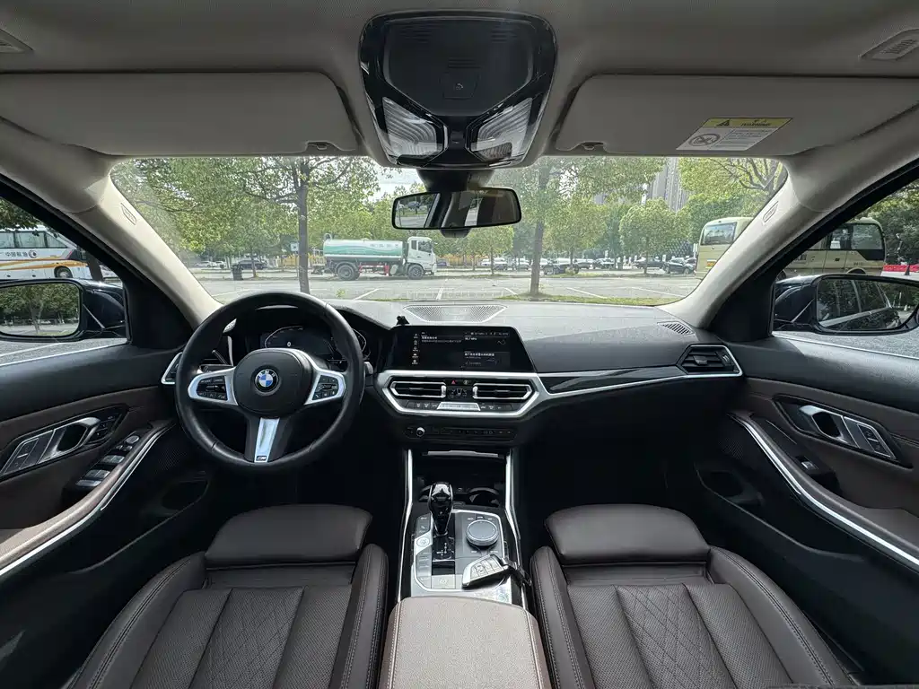 BMW 3 Series — миниатюра 10
