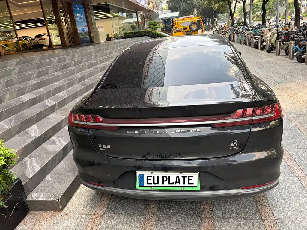 BYD Han — миниатюра 3