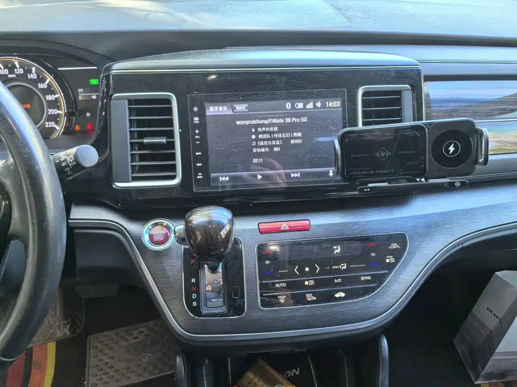 Honda Elysion — миниатюра 14