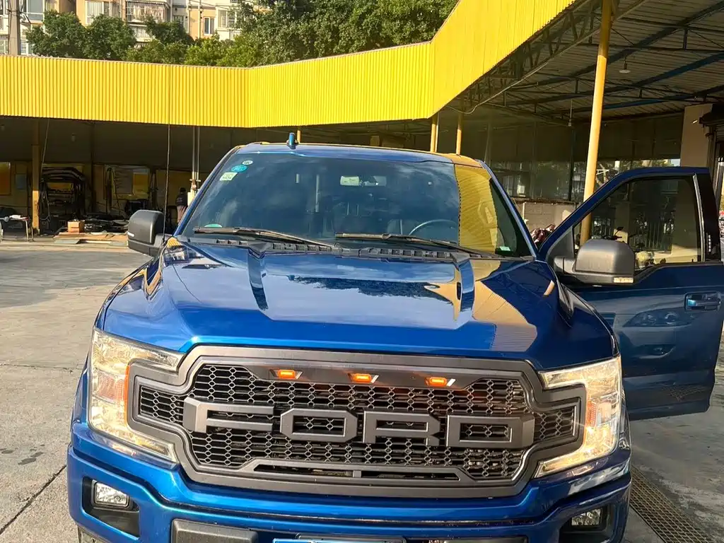 Ford F-150 Raptor — миниатюра 2