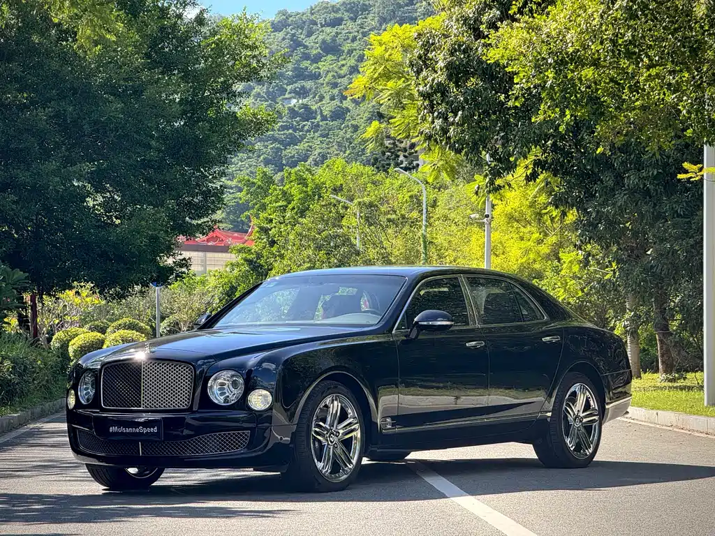 Bentley Mulsanne — миниатюра 6
