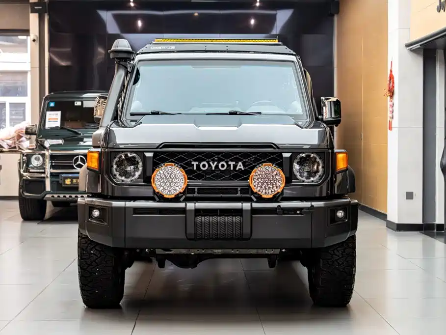 Toyota Land Cruiser — миниатюра 2