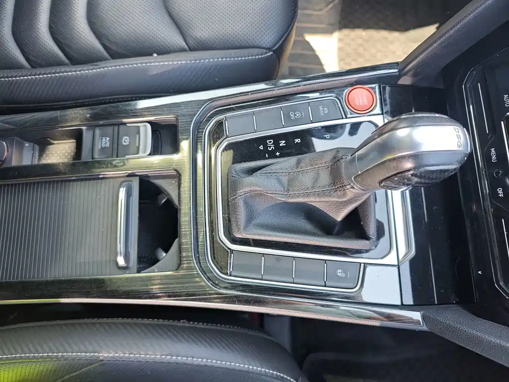 Volkswagen CC — миниатюра 13