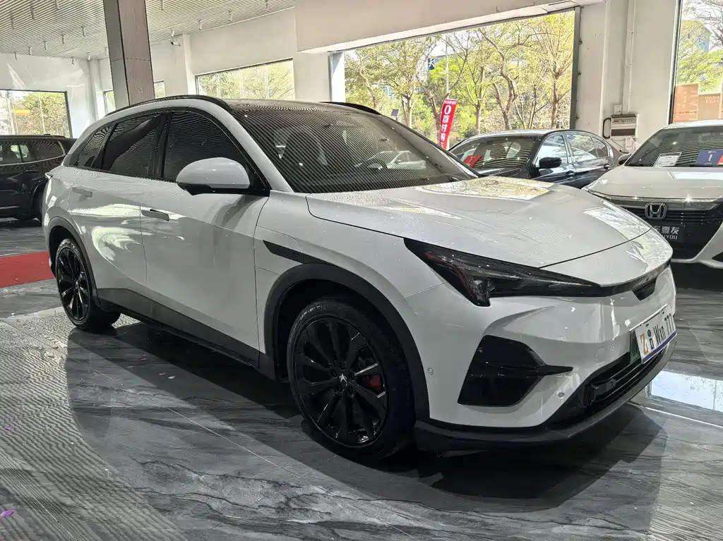 ARCFOX EXTREME FOX POLAR FOX ALPHA T5