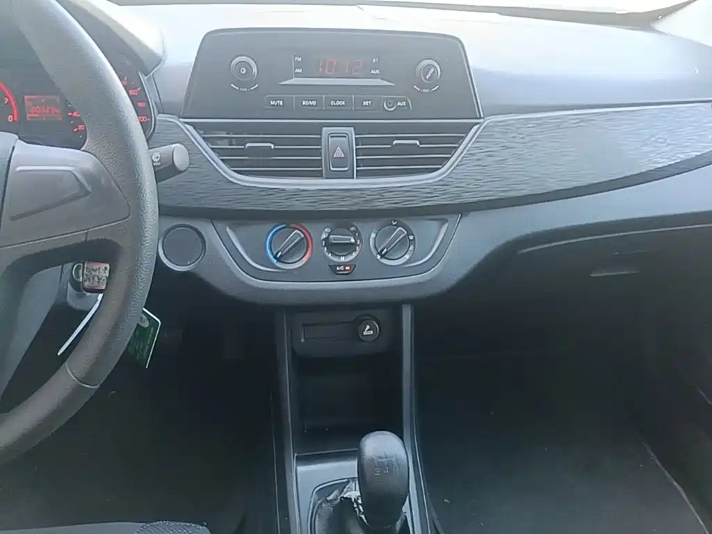 Baojun 310 — миниатюра 13