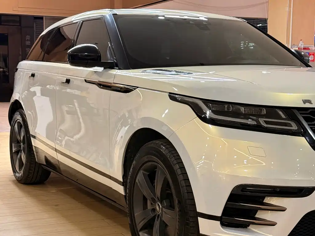 Land Rover Velar — миниатюра 2