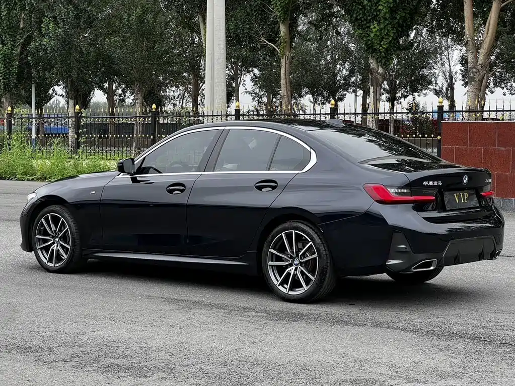 BMW 3 Series — миниатюра 7