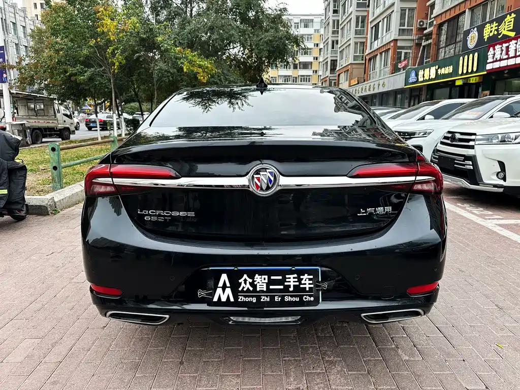 Buick LaCrosse — миниатюра 4