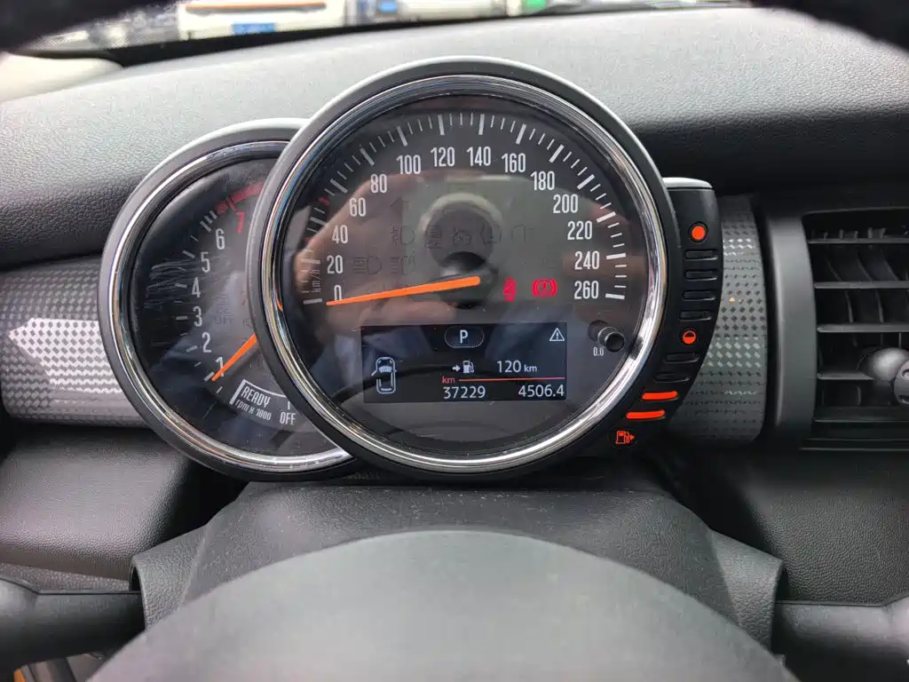 MINI Mini — миниатюра 12