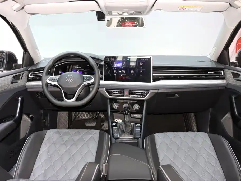Volkswagen Sagitar — миниатюра 12