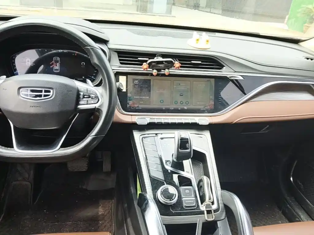 Geely Boyue — миниатюра 10