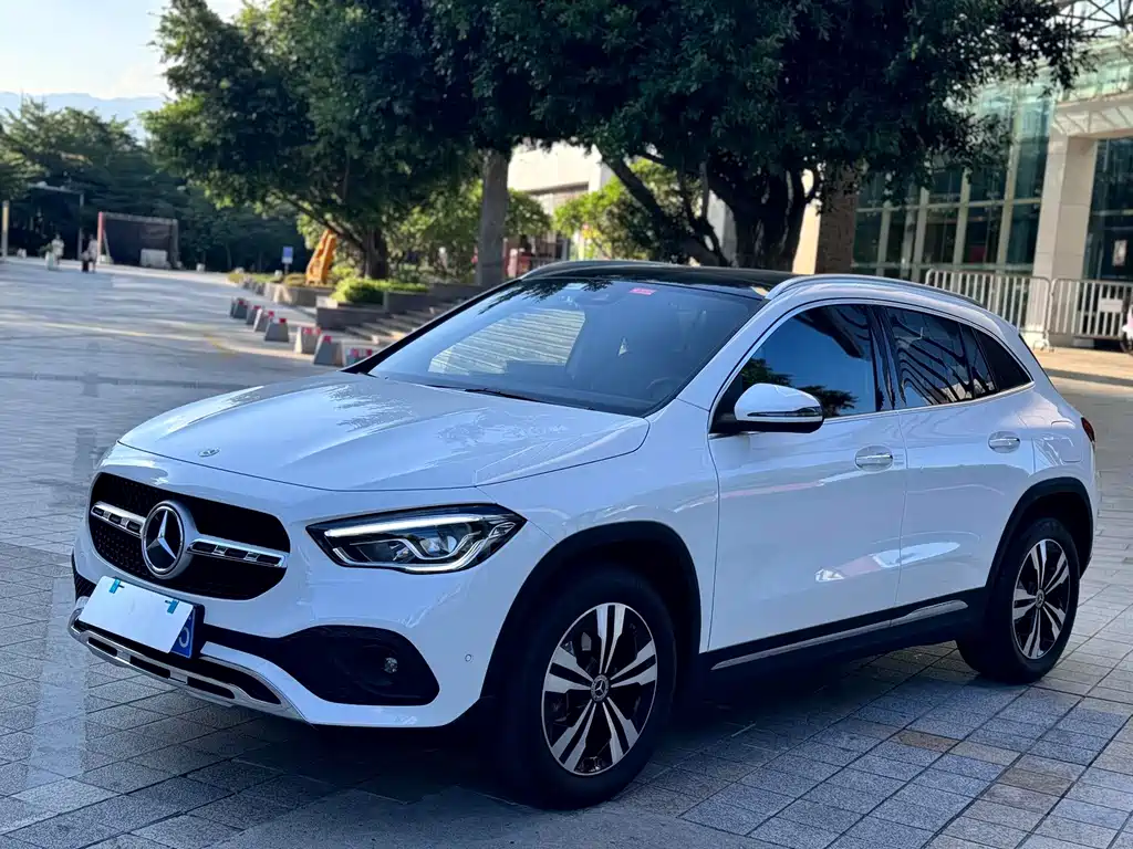 Mercedes-Benz GLA — миниатюра 2