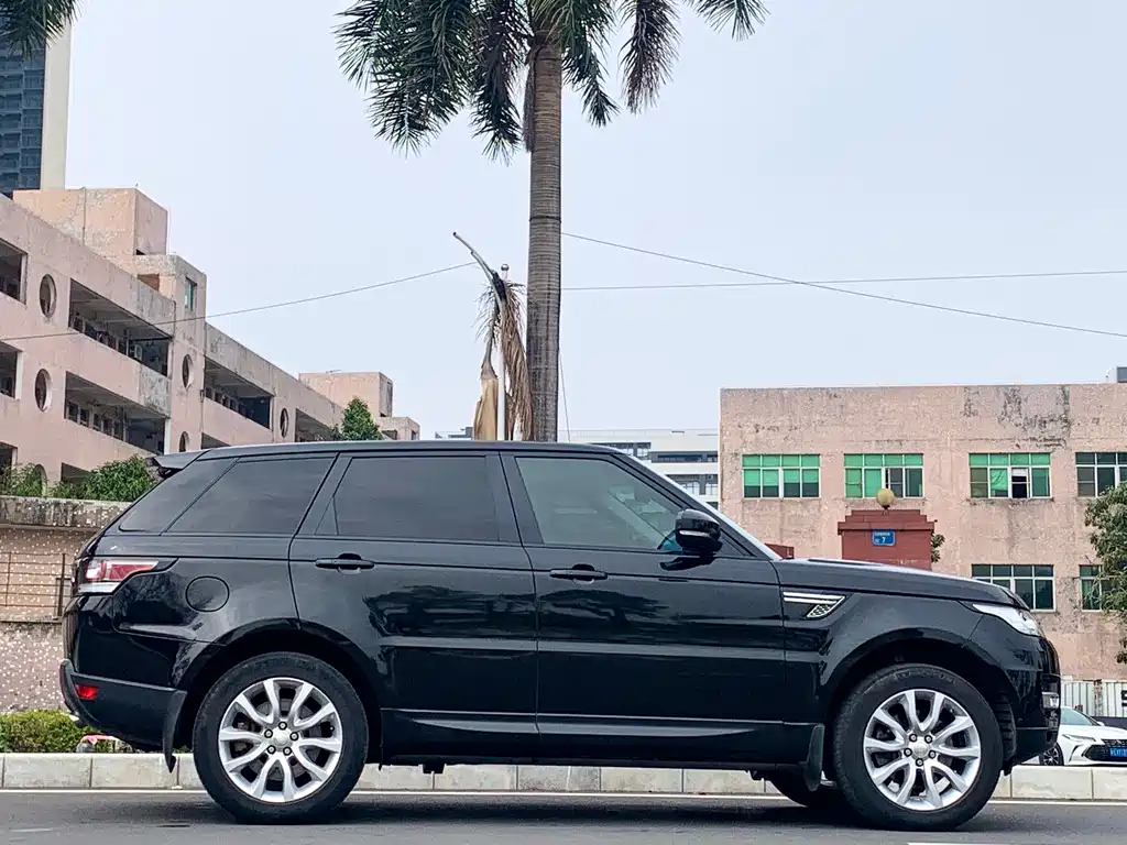 Land Rover Range Rover Sport 2015 3.0 SDV6 HSE