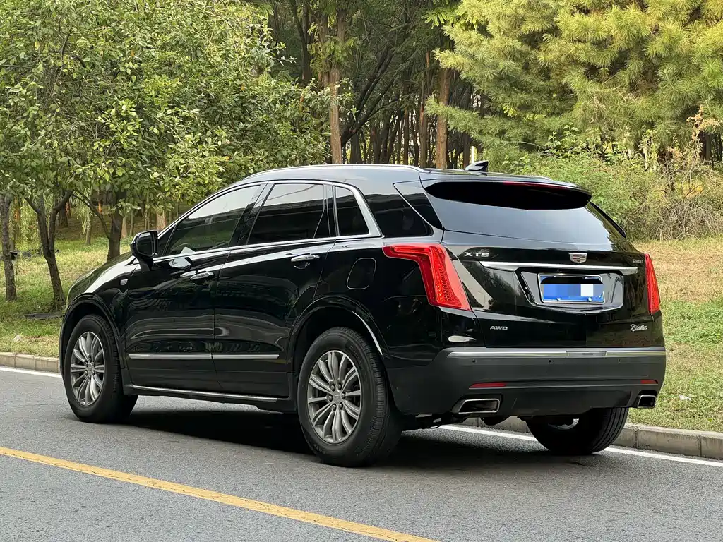 Cadillac XT5 — миниатюра 10