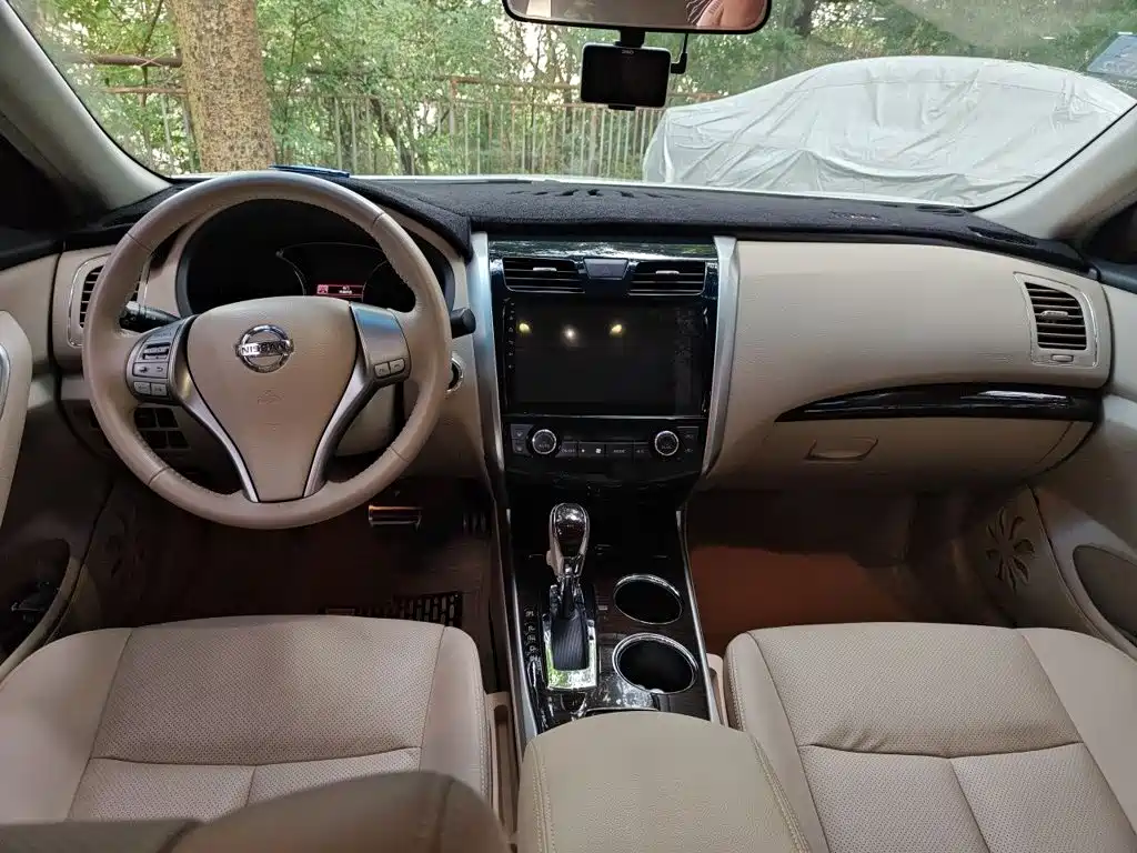 Nissan Teana — миниатюра 13