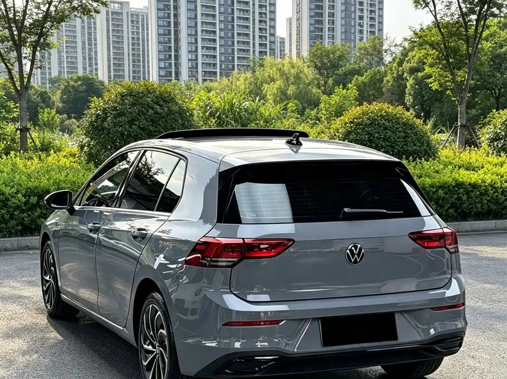 Volkswagen Golf — миниатюра 6